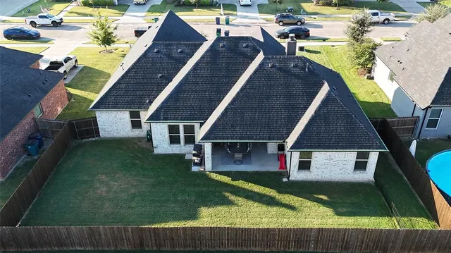 $439,900 | 112 Steves Way, Waxahachie, TX 75165
