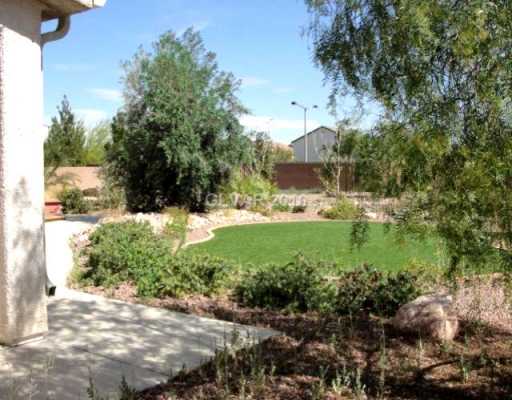5905 Lone Ranch Avenue Las Vegas, NV 89131 - Photo 3 of 23 Yard/Garden.