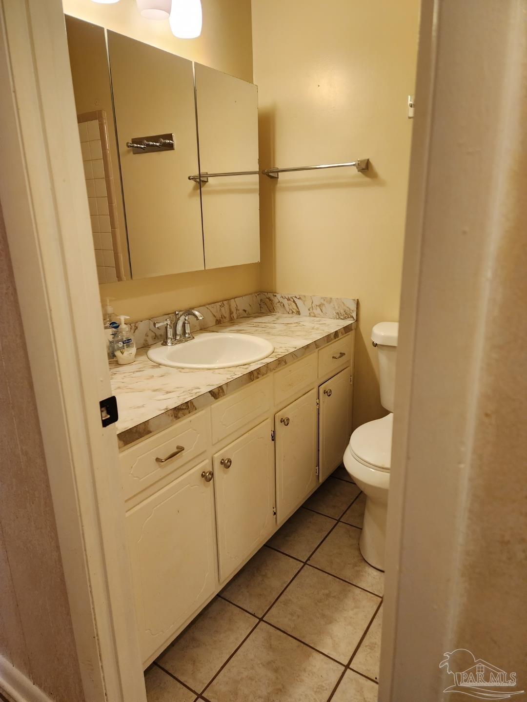 4936 West Spencer Field Road Pace, FL 32571 - Photo 11 of 14 Gallery Image 11