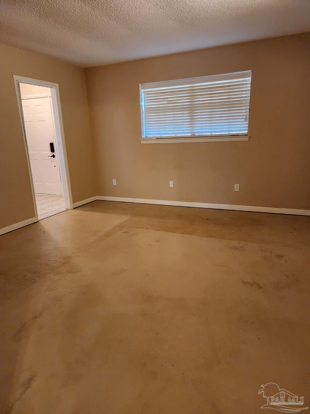 4936 West Spencer Field Road Pace, FL 32571 - Photo 7 of 14 Gallery Image 7