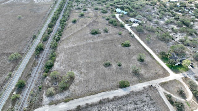 468 Mathis Tx 78368 Mathis, TX 78368 - Photo 8 of 10