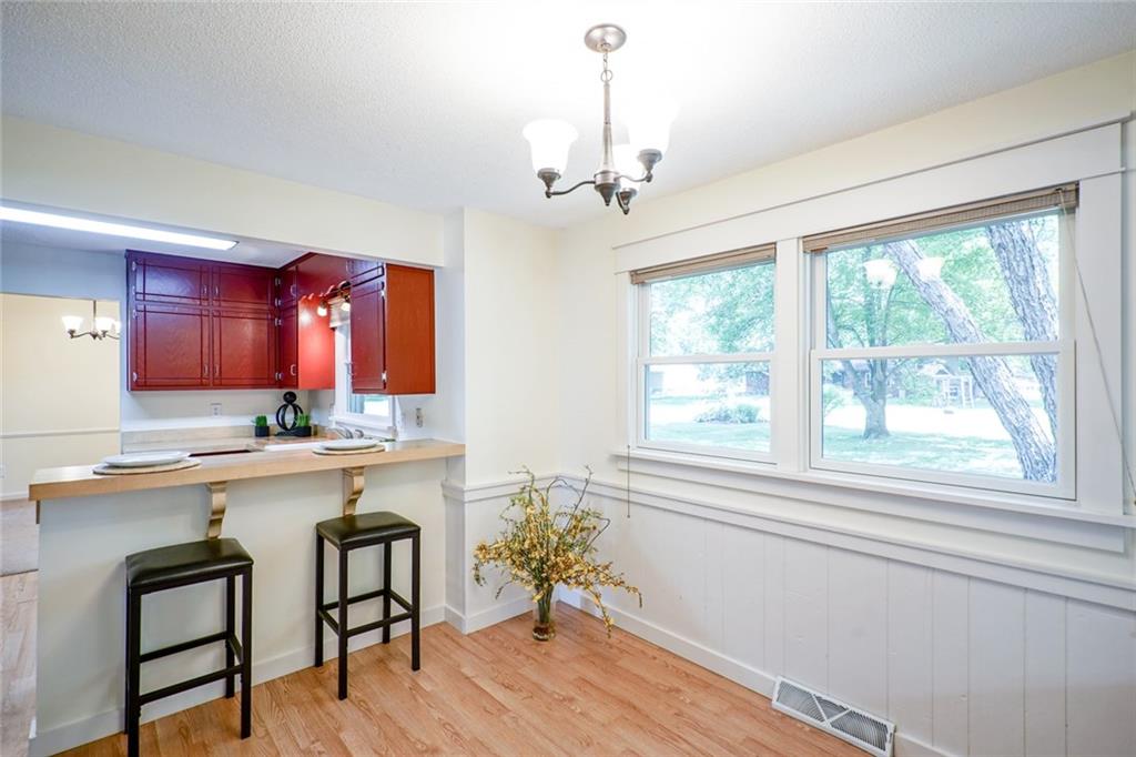 11417 Haverstick Road Carmel, IN 46033 - Photo 12 of 37 Gallery Image 12