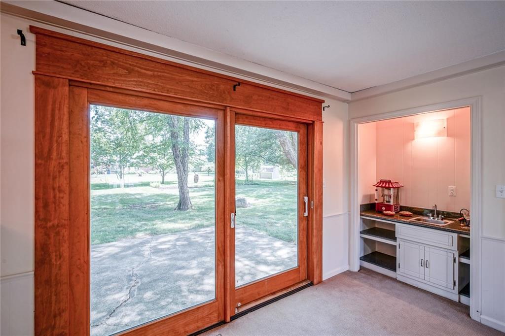 11417 Haverstick Road Carmel, IN 46033 - Photo 17 of 37 Gallery Image 17