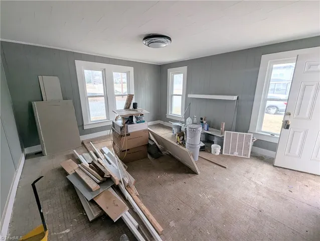 $143,000 | 408 Reid Street, Thomasville, NC 27360