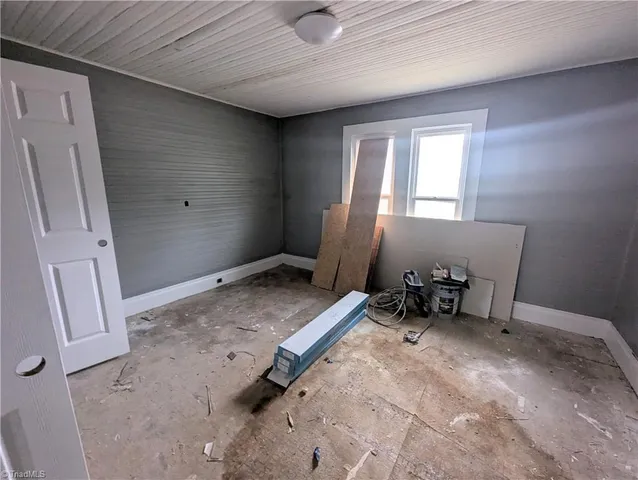 $143,000 | 408 Reid Street, Thomasville, NC 27360