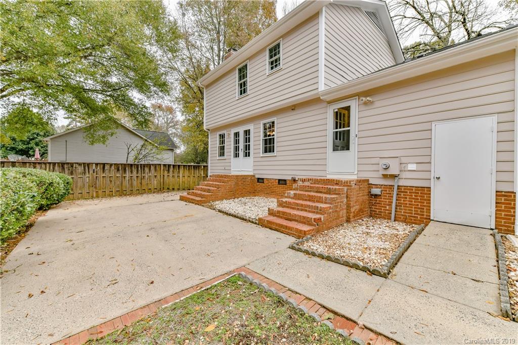 5741 Faulconbridge Road Charlotte, NC 28227 - Photo 18 of 23 Gallery Image 18
