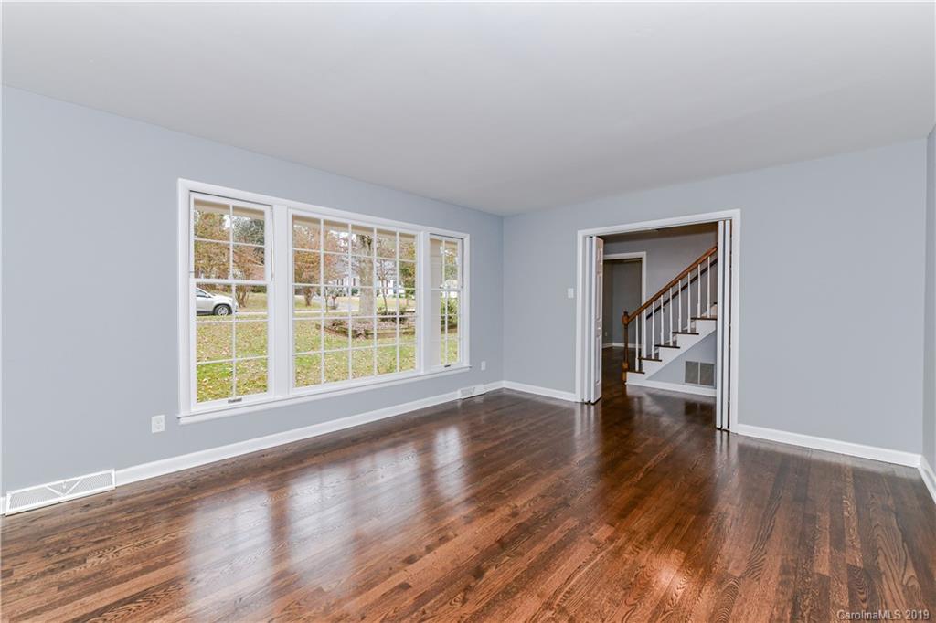 5741 Faulconbridge Road Charlotte, NC 28227 - Photo 5 of 23 Gallery Image 5