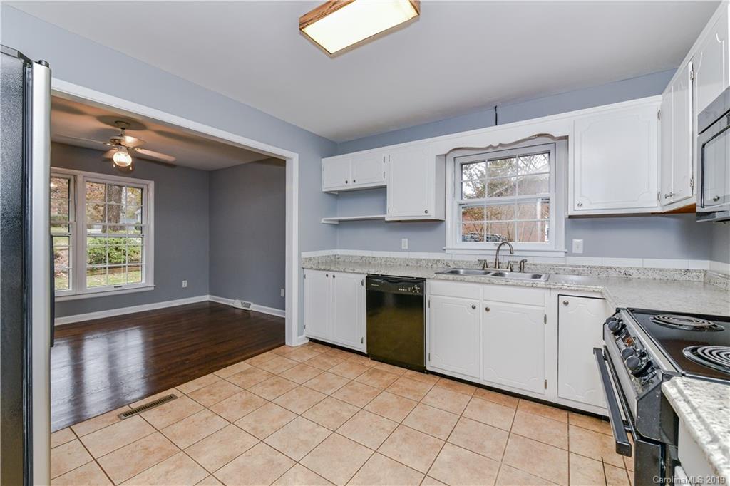 5741 Faulconbridge Road Charlotte, NC 28227 - Photo 8 of 23 Gallery Image 8