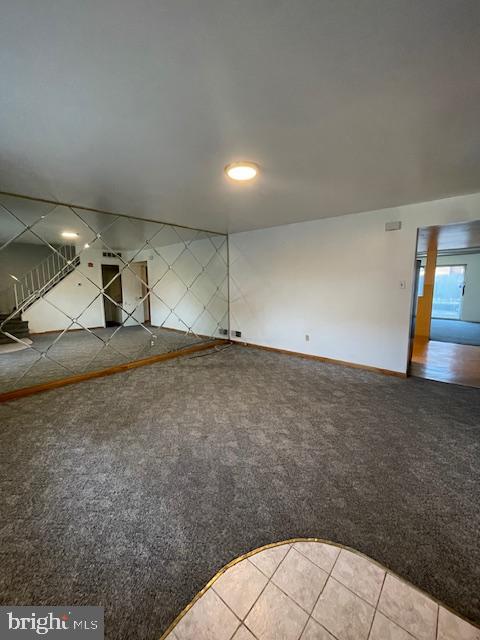 9947 Wingtip Road Philadelphia, PA 19115 - Photo 3 of 19 Family Room 2