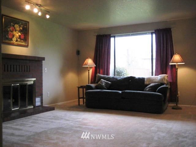 10509 Southeast 166th Street Renton, WA 98055 - Photo 3 of 15