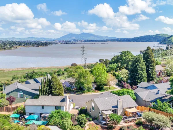 $698,000 | 1000 North Regatta Drive, Vallejo, CA 94591