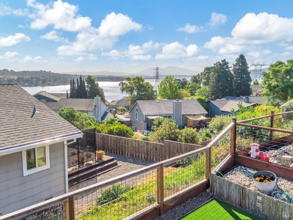 $698,000 | 1000 North Regatta Drive, Vallejo, CA 94591