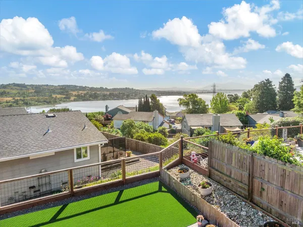 $698,000 | 1000 North Regatta Drive, Vallejo, CA 94591