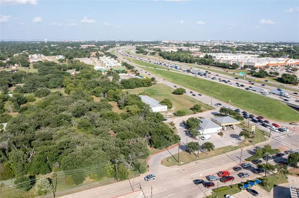$6,500,000 | 2300 Highway 114, Roanoke, TX 76262