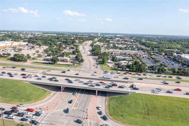 $6,500,000 | 2300 Highway 114, Roanoke, TX 76262