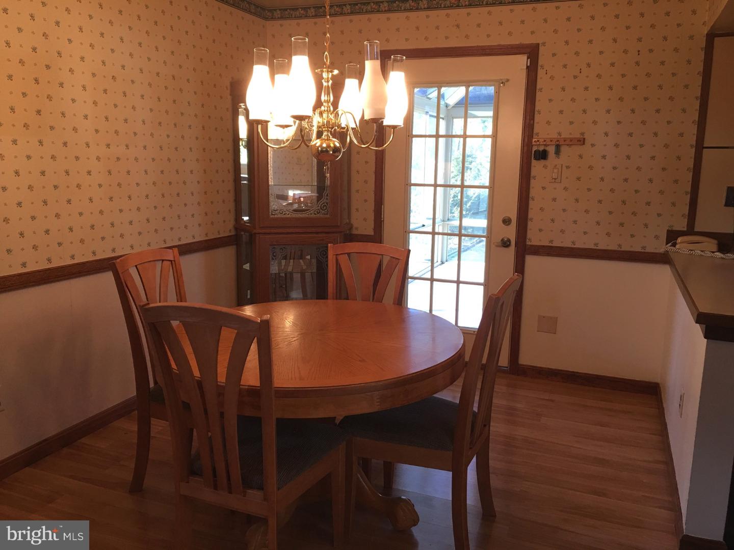 121 Ongs Hat Road Pemberton, NJ 08068 - Photo 5 of 23 Dining Room