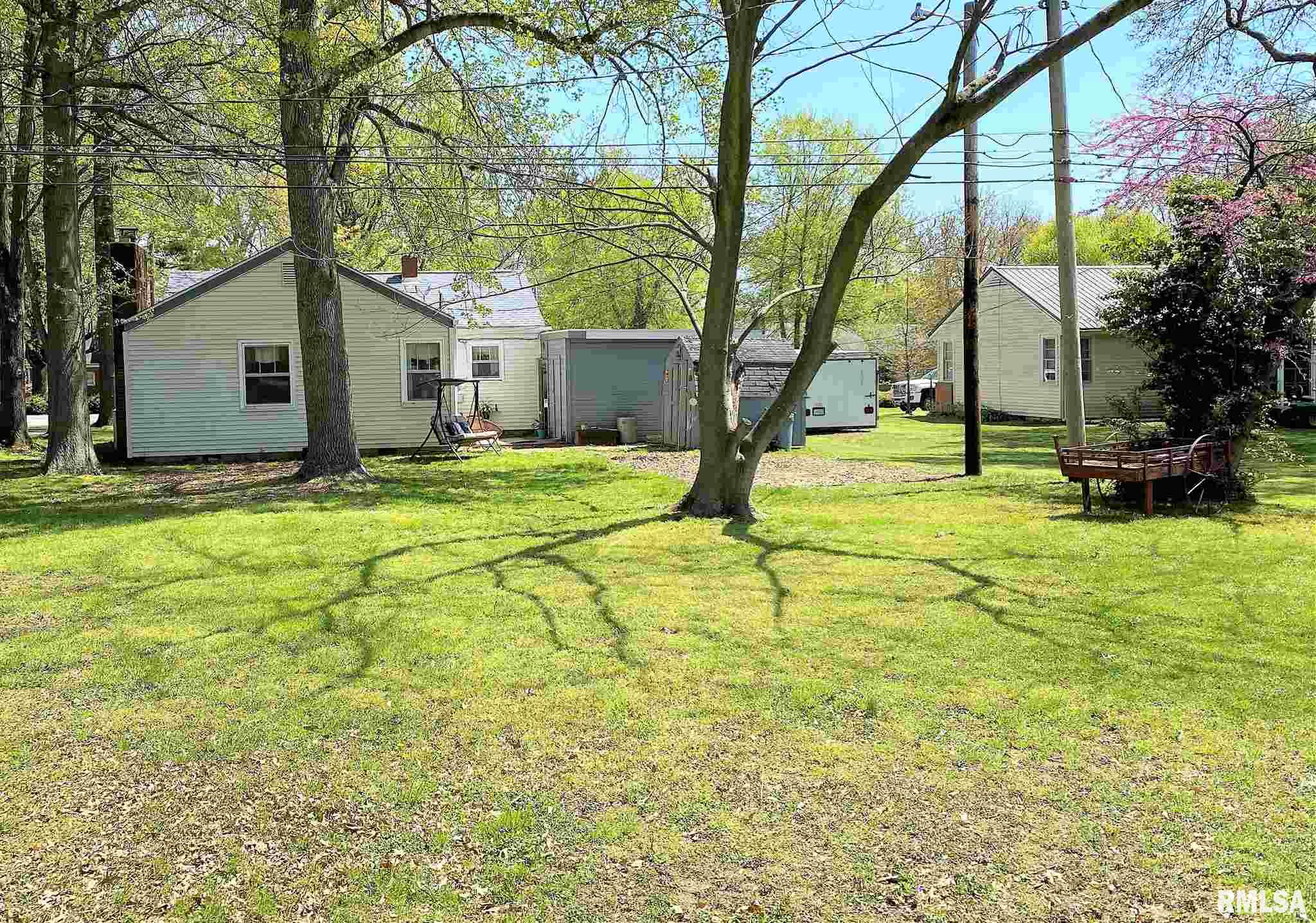 913 Rider Street Flora, IL 62839 - Photo 43 of 46 Gallery Image 43