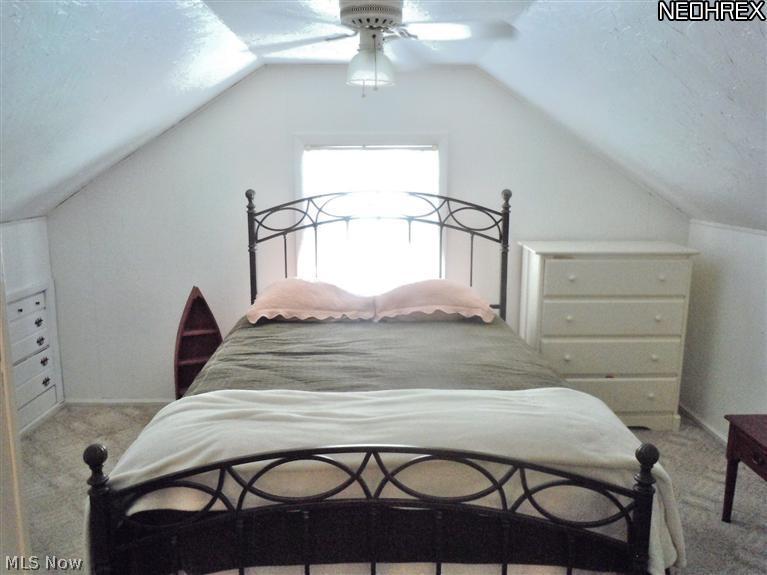 1176 Sunset Road Cleveland, OH 44124 - Photo 13 of 25 Third bedroom