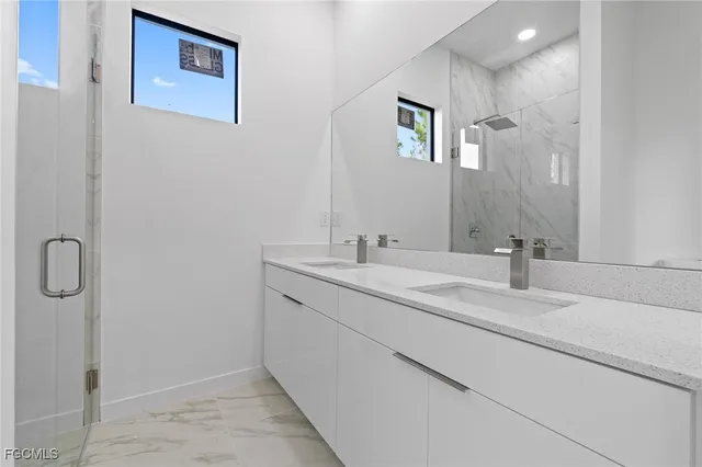 $1,990 | 567 Flamingo Avenue South, Lehigh Acres, FL 33974