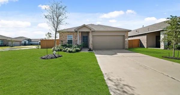 $325,000 | 1326 Ponderosa Pne Drive, Rosharon, TX 77583