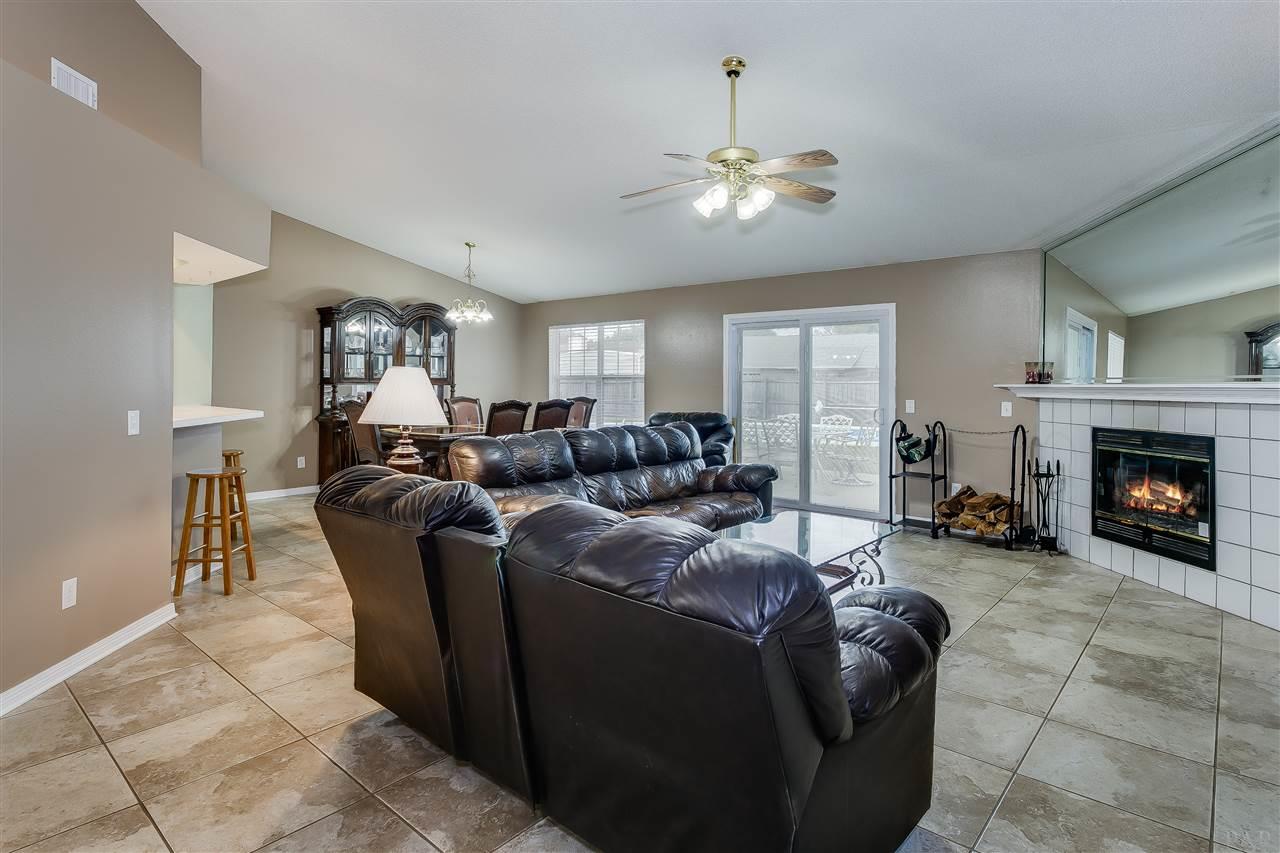4762 Timber Ridge Drive Pace, FL 32571 - Photo 13 of 36