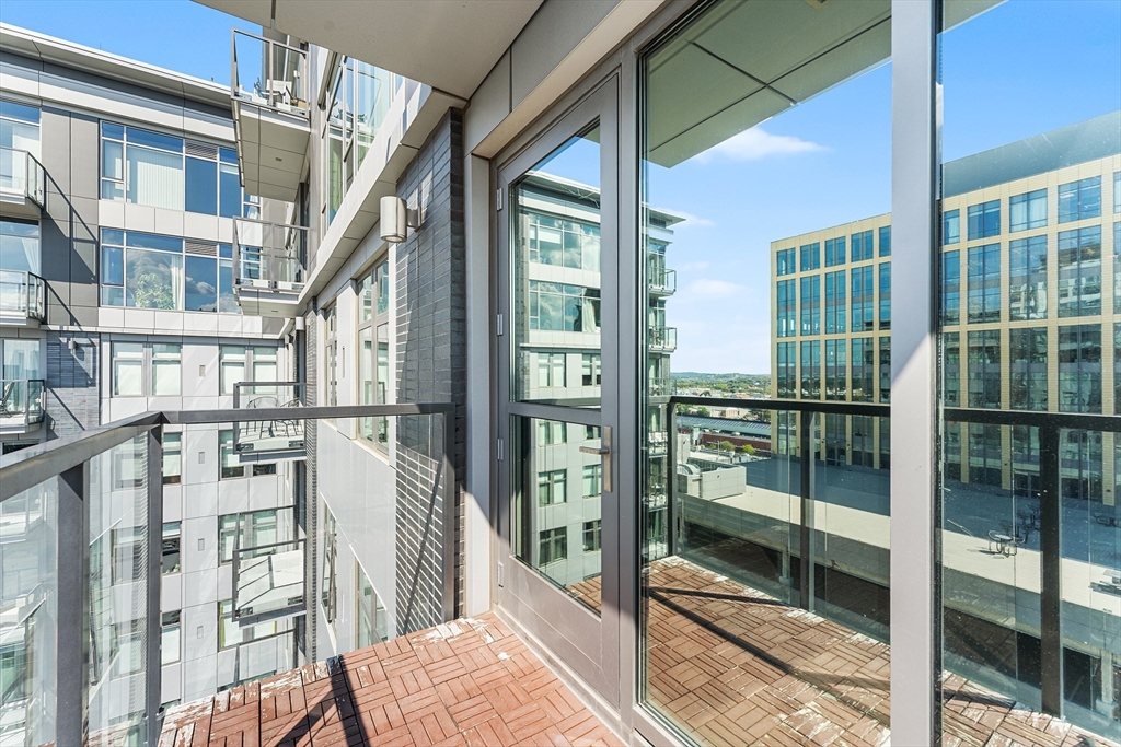 375 Canal Street, Unit 1103 Somerville, MA 02145 - Photo 16 of 28