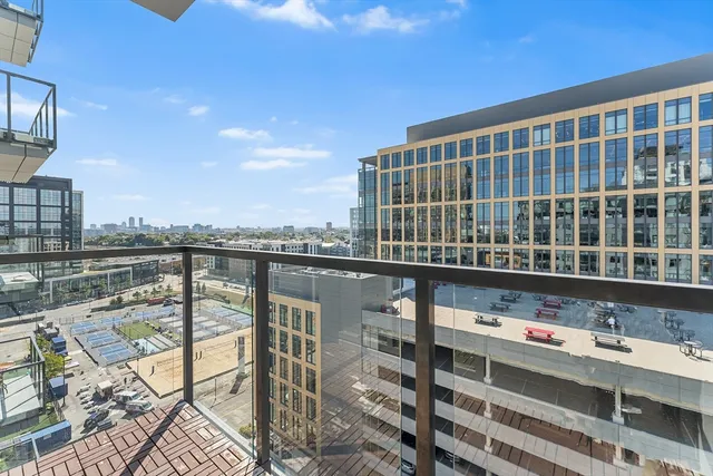 $869,999 | 375 Canal Street, Unit 1103, Somerville, MA 02145