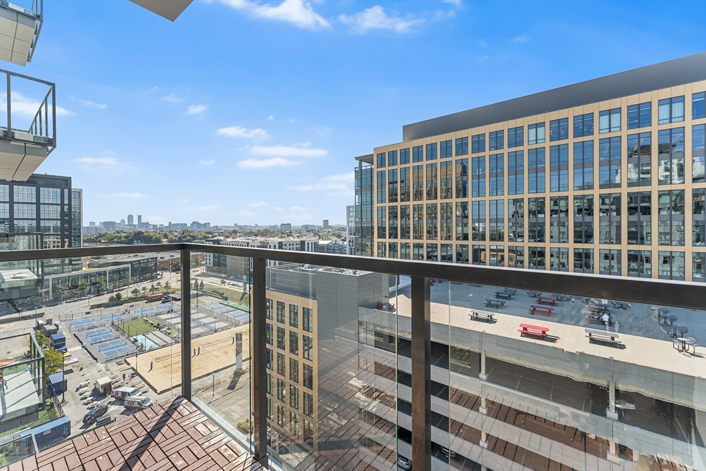 375 Canal Street, Unit 1103 Somerville, MA 02145 - Photo 17 of 28