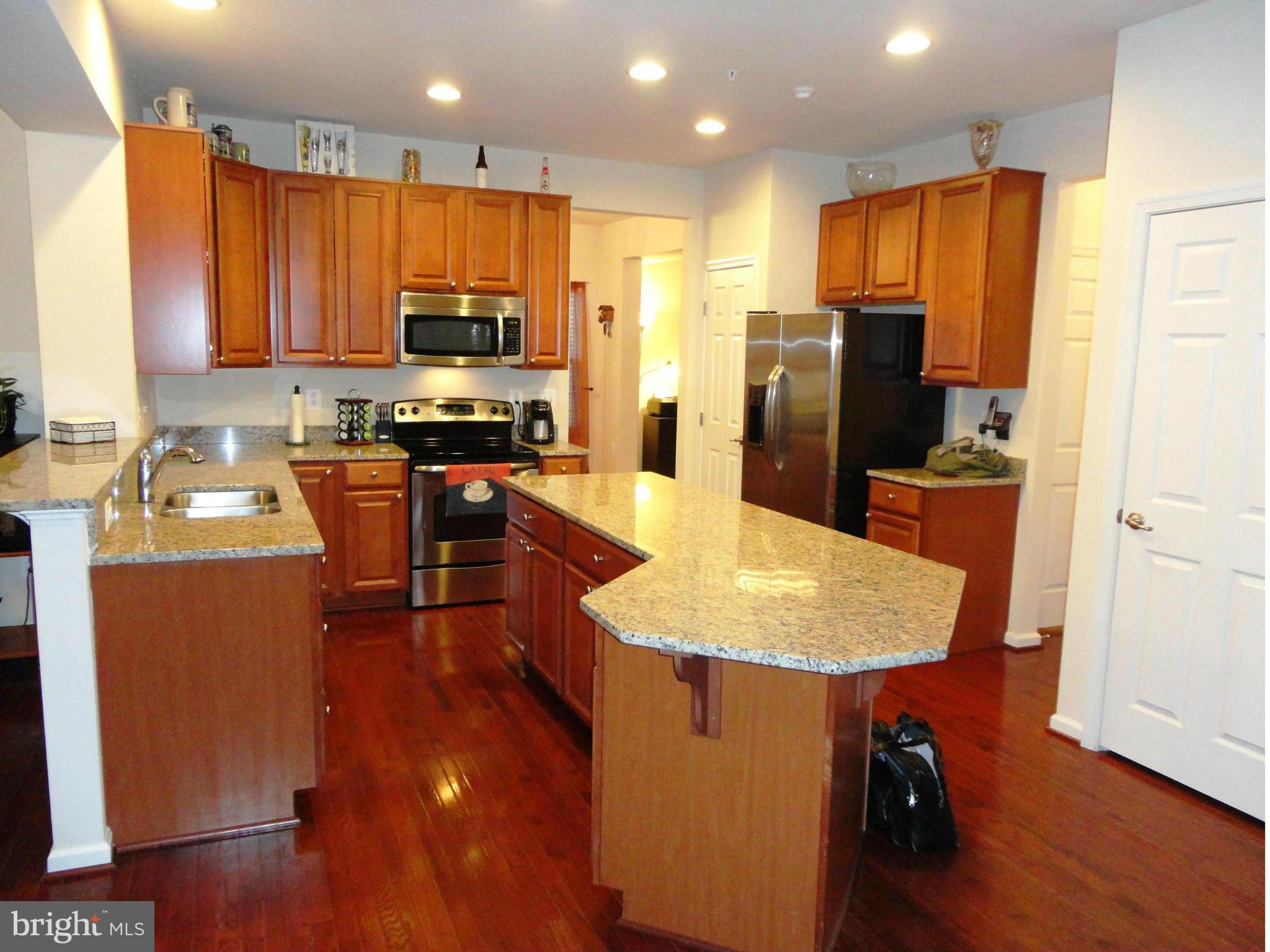 14302 Lusby Ridge Road Accokeek, MD 20607 - Photo 4 of 30 Kitchen Right View