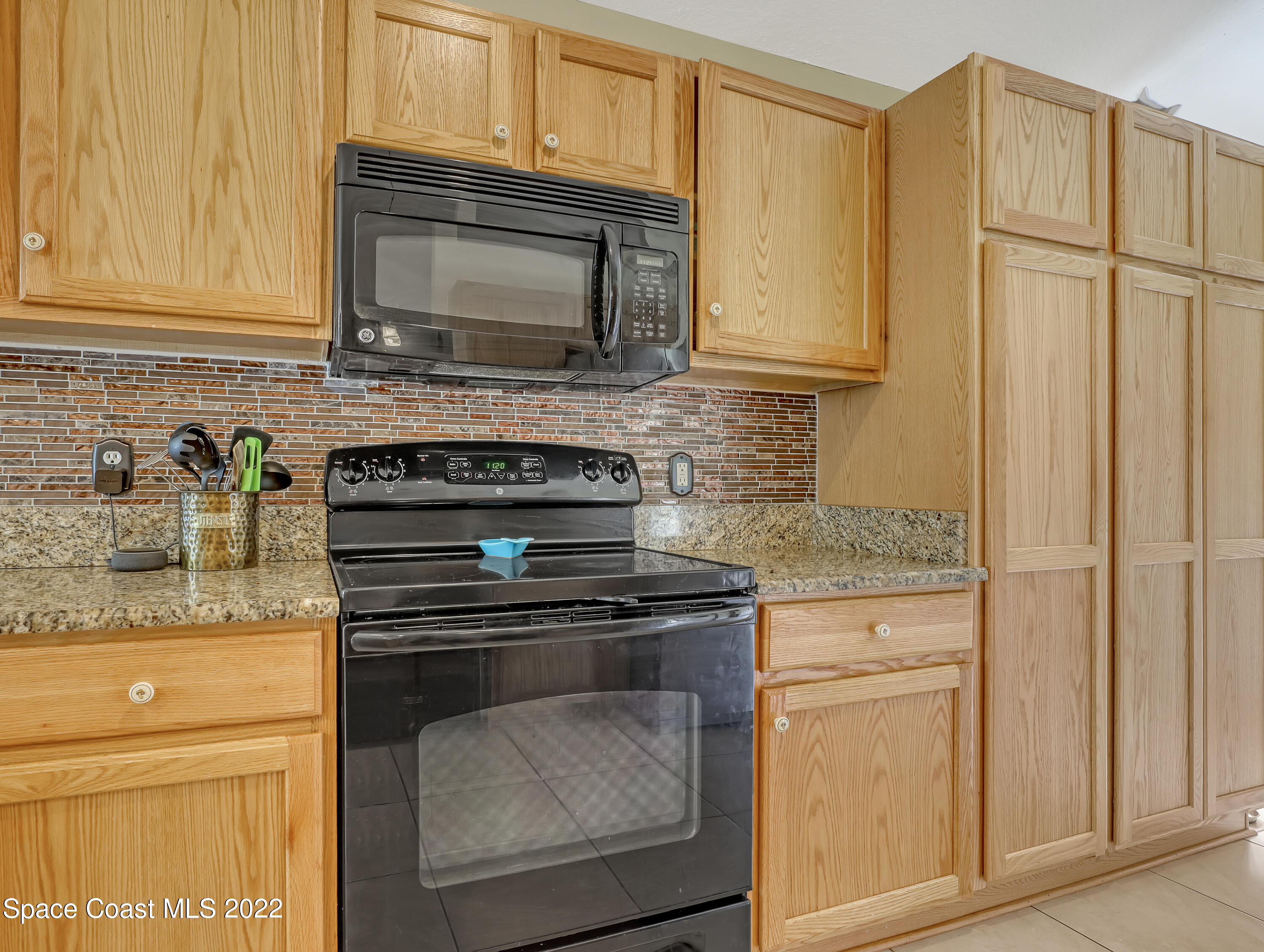 1501 Saxton Road Cocoa, FL 32926 - Photo 13 of 27 Beautiful Backsplash