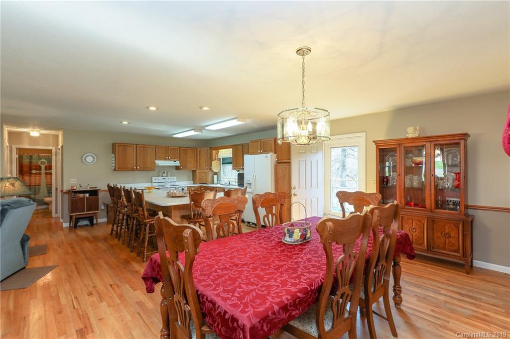 782 Dula Road Spruce Pine, NC 28777 - Photo 9 of 41 Gallery Image 9