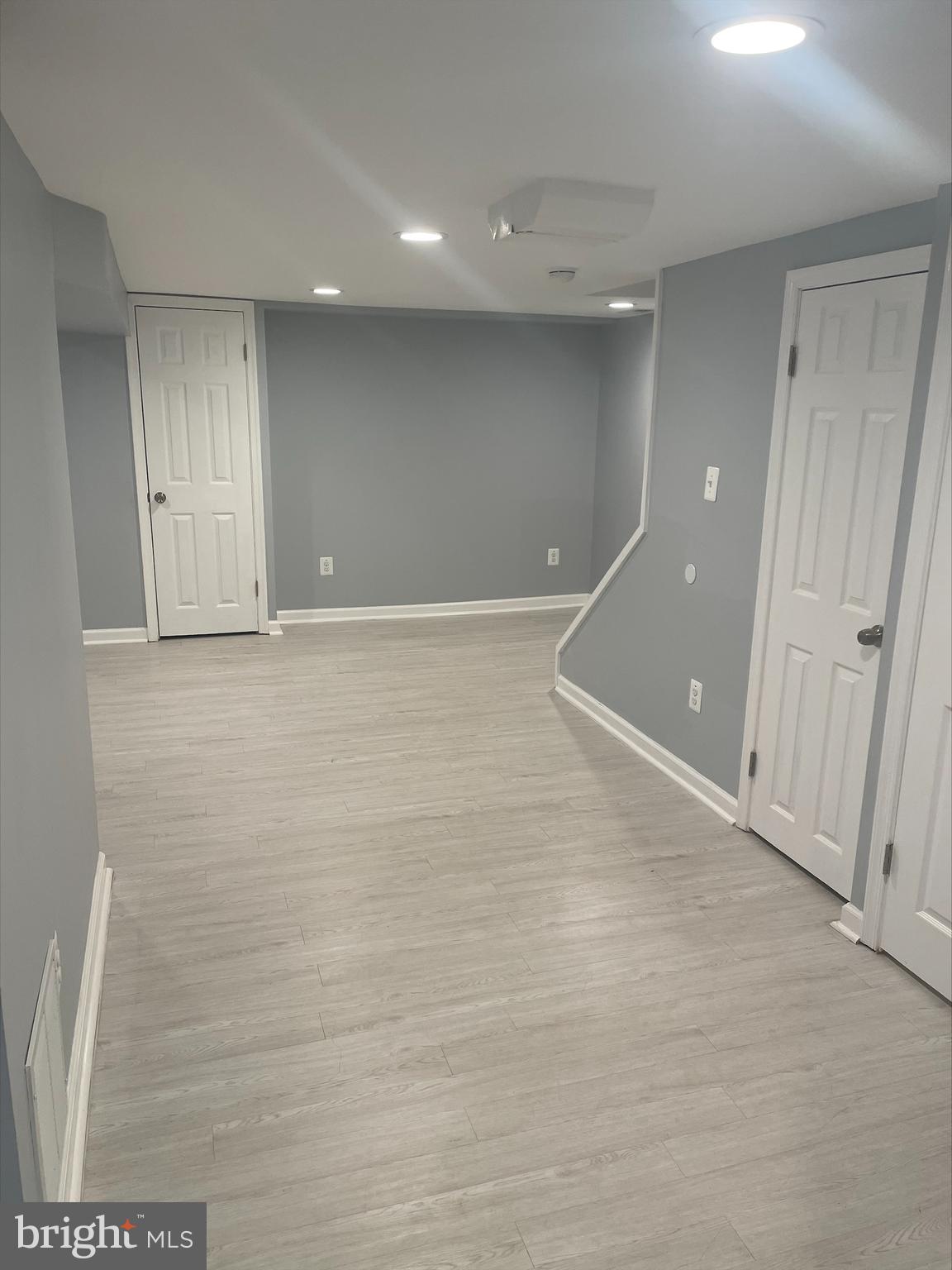 429 Oakwood Road Dundalk, MD 21222 - Photo 18 of 27 a view of an empty room