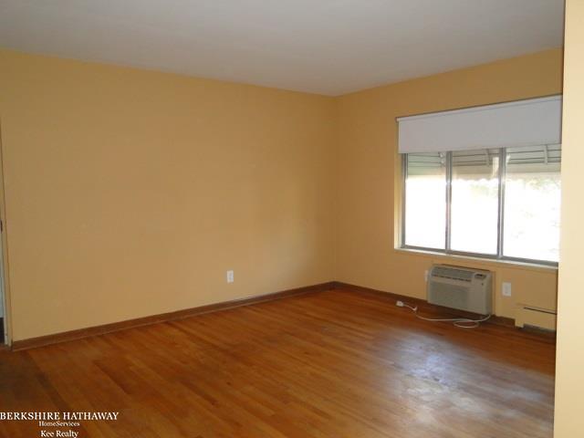 16461 East 10 Mile Road, Unit 3 Eastpointe, MI 48021 - Photo 15 of 26
