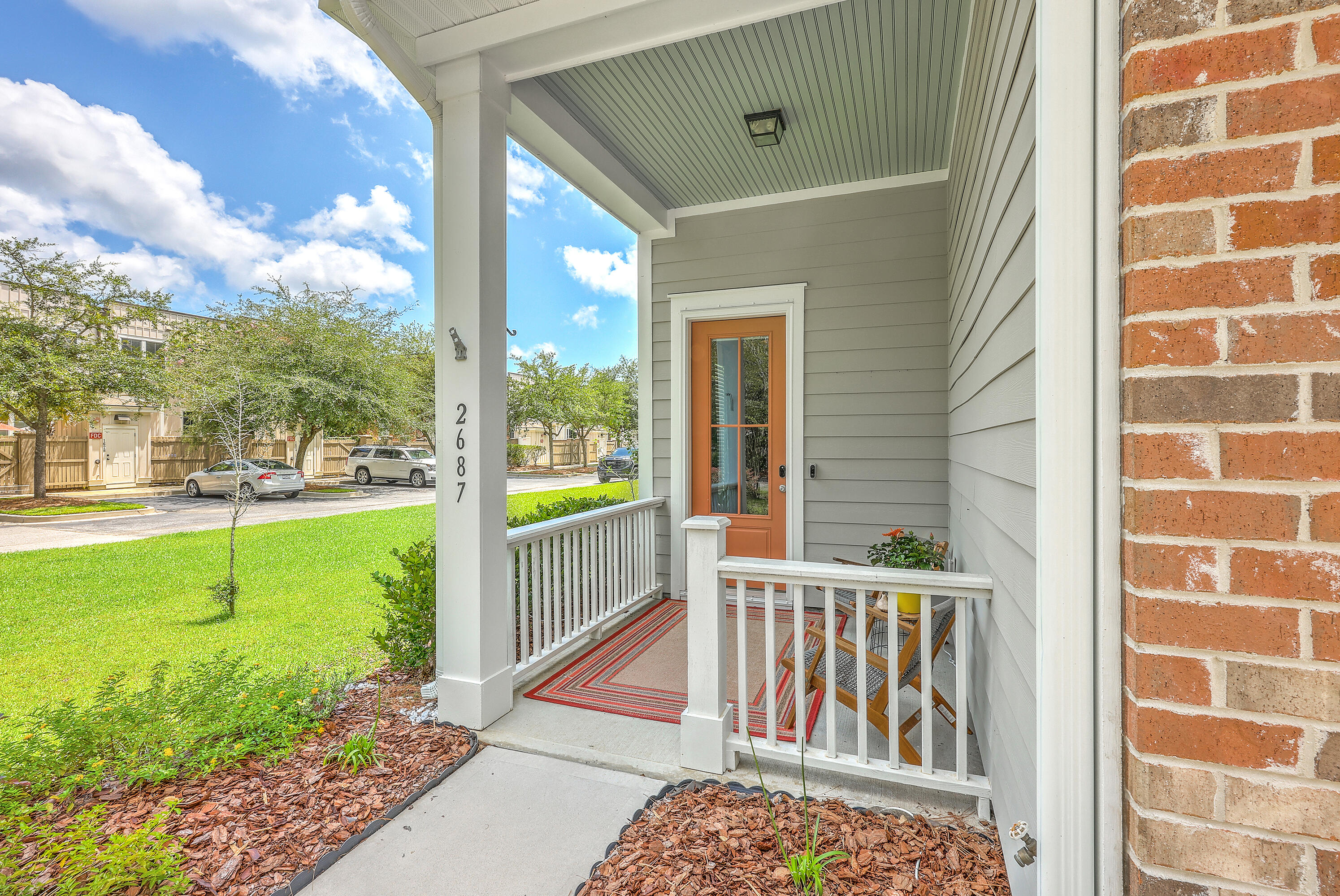 2687 Basildon Road Mount Pleasant, SC 29466 - Photo 2 of 39 Cute front porch