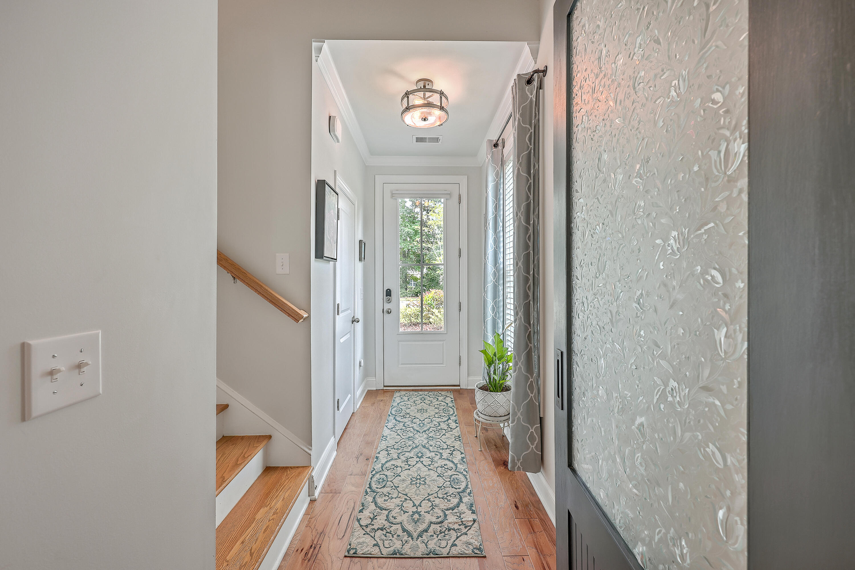 2687 Basildon Road Mount Pleasant, SC 29466 - Photo 3 of 39 Foyer