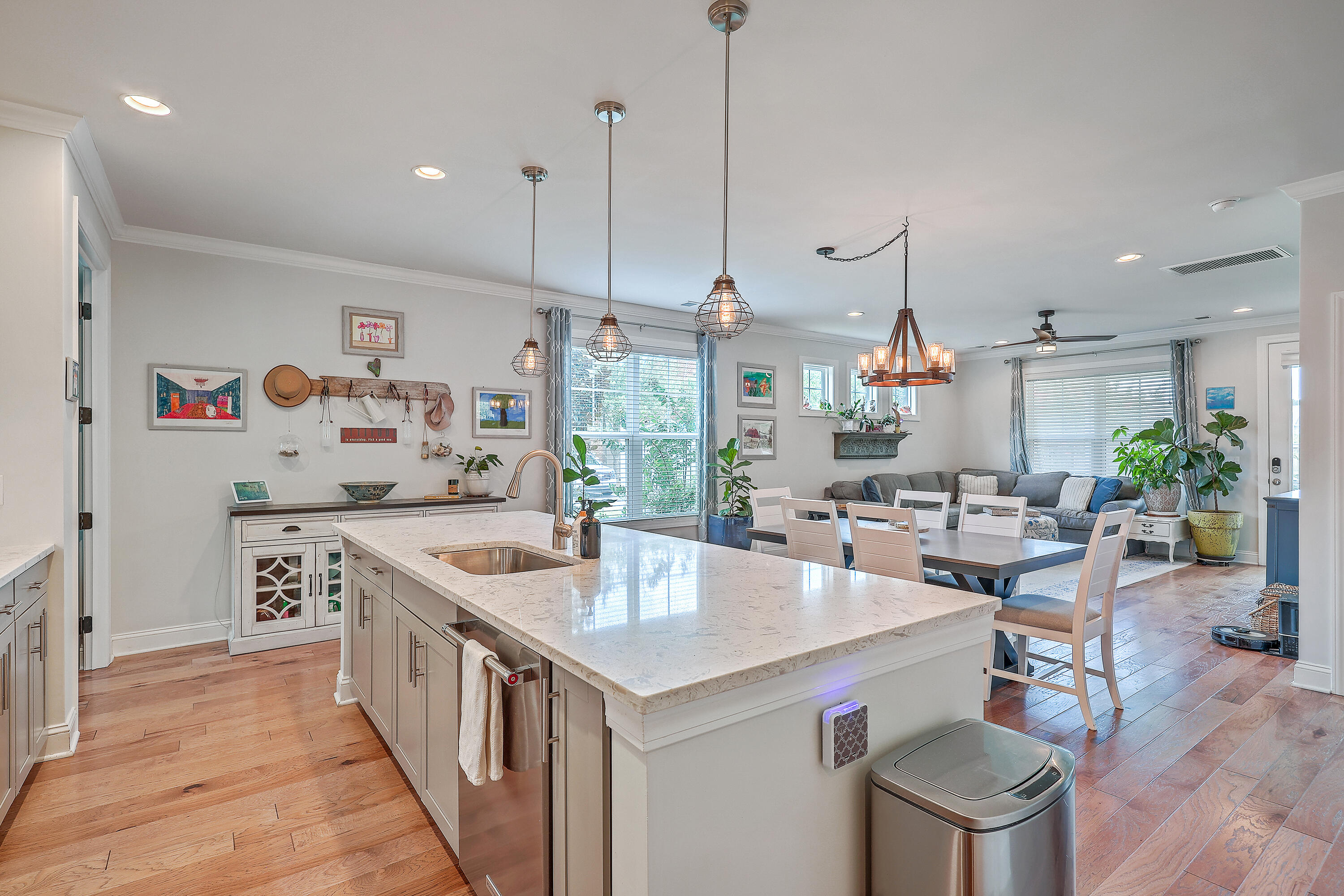 2687 Basildon Road Mount Pleasant, SC 29466 - Photo 7 of 39 Open kitchen dining
