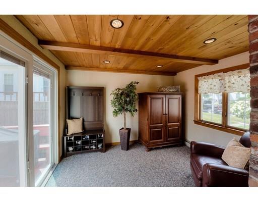 6 Bellingham Road Worcester, MA 01606 - Photo 18 of 39