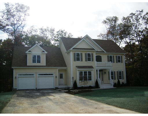 7 Ellis Road Norton, MA 02766 - Photo 1 of 18 Gallery Image 1