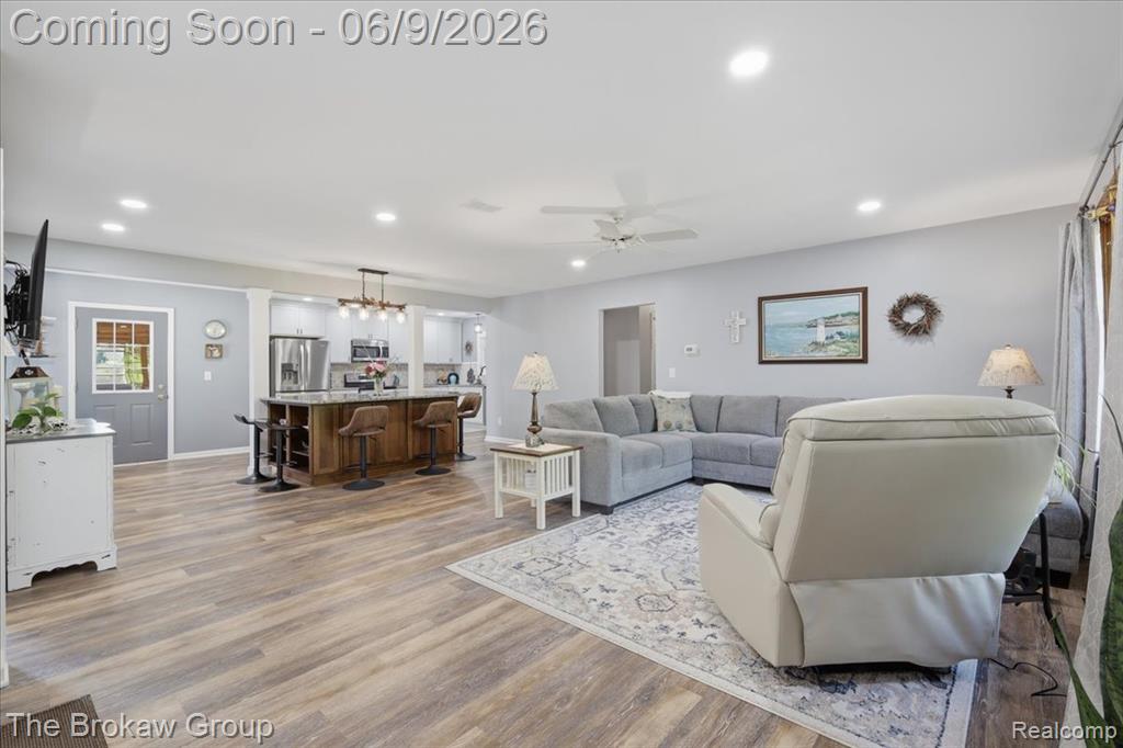 5461 North Henderson Road Davison, MI 48423 - Photo 15 of 64