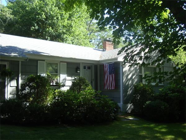 45 Oakhurst Road Scituate, MA 02066 - Photo 2 of 25 Gallery Image 2