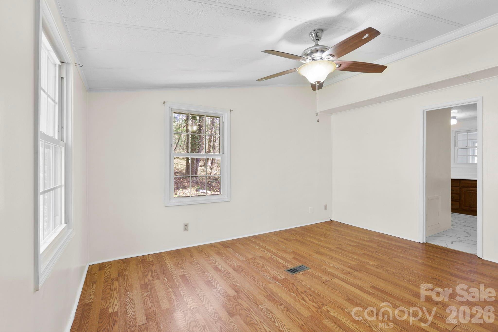 5 Country Road Hendersonville, NC 28791 - Photo 21 of 38