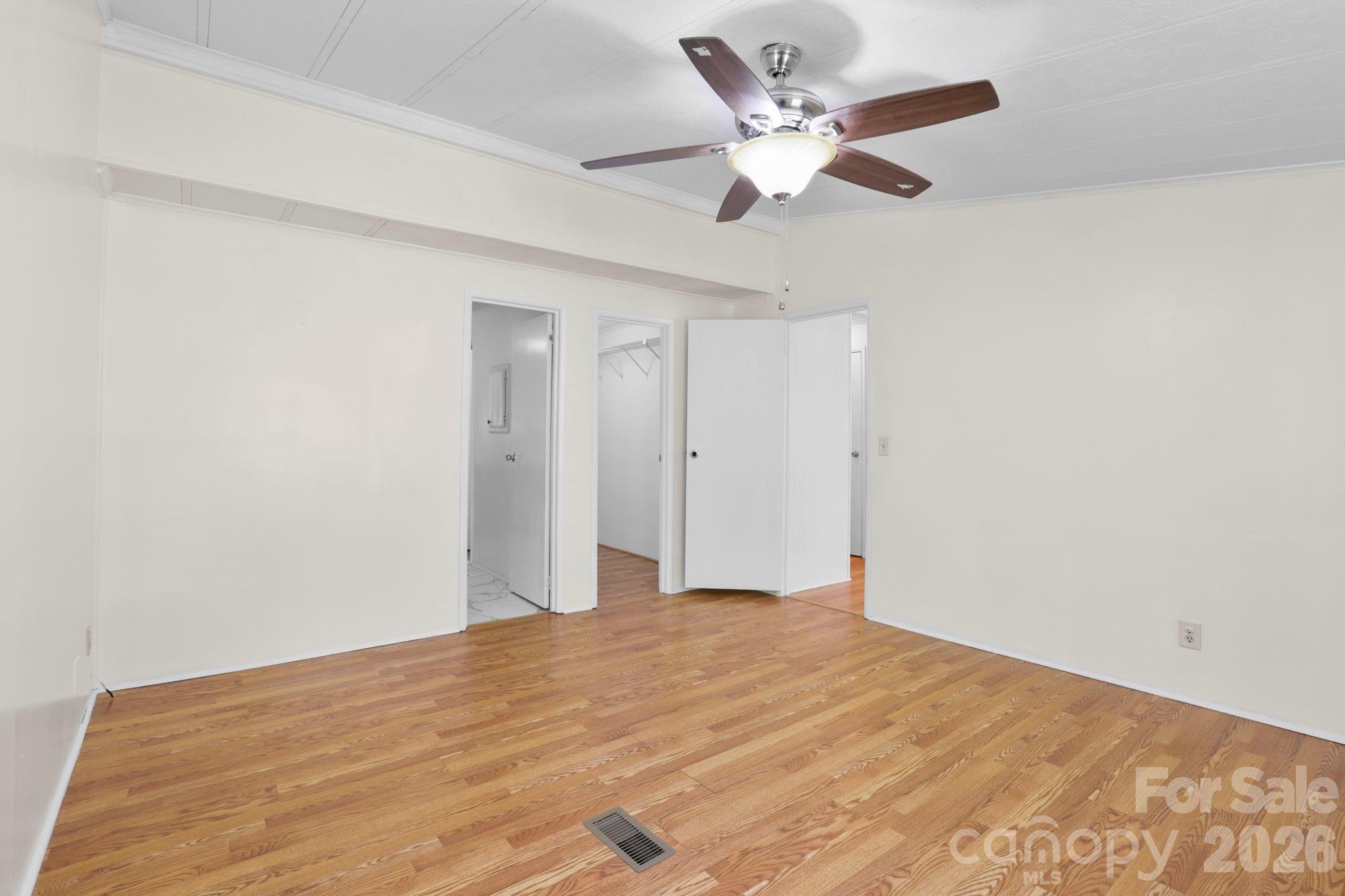 5 Country Road Hendersonville, NC 28791 - Photo 22 of 38