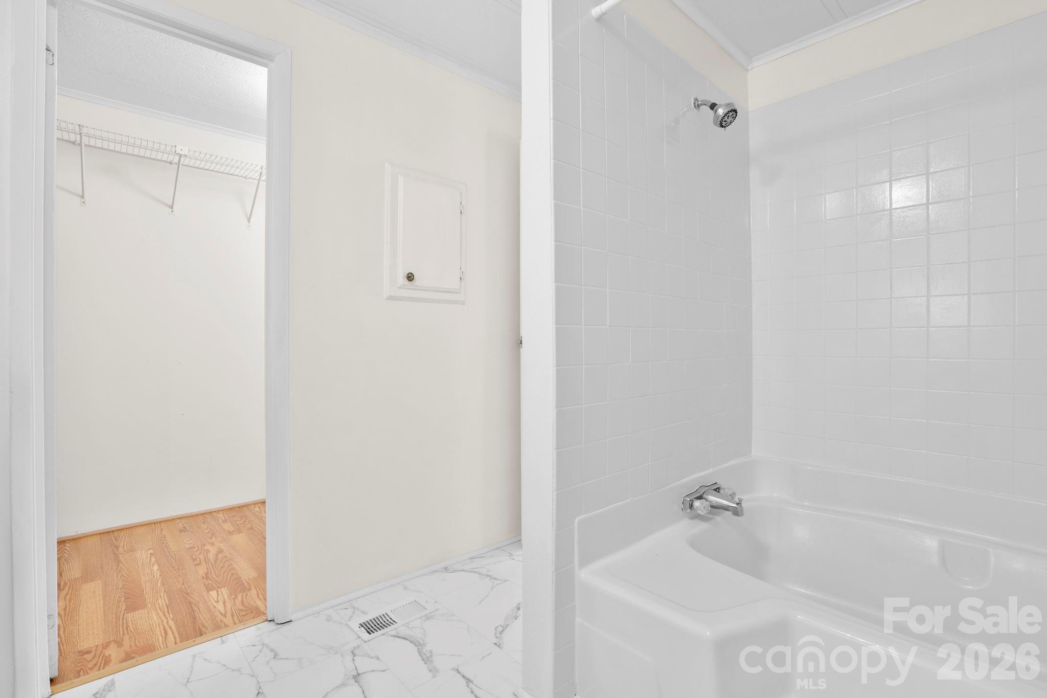 5 Country Road Hendersonville, NC 28791 - Photo 24 of 38