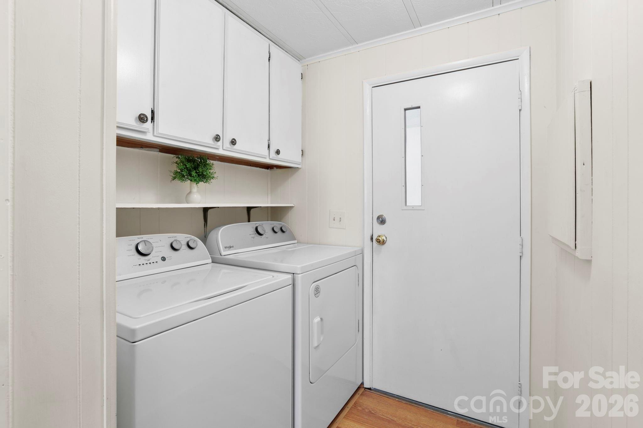 5 Country Road Hendersonville, NC 28791 - Photo 26 of 38