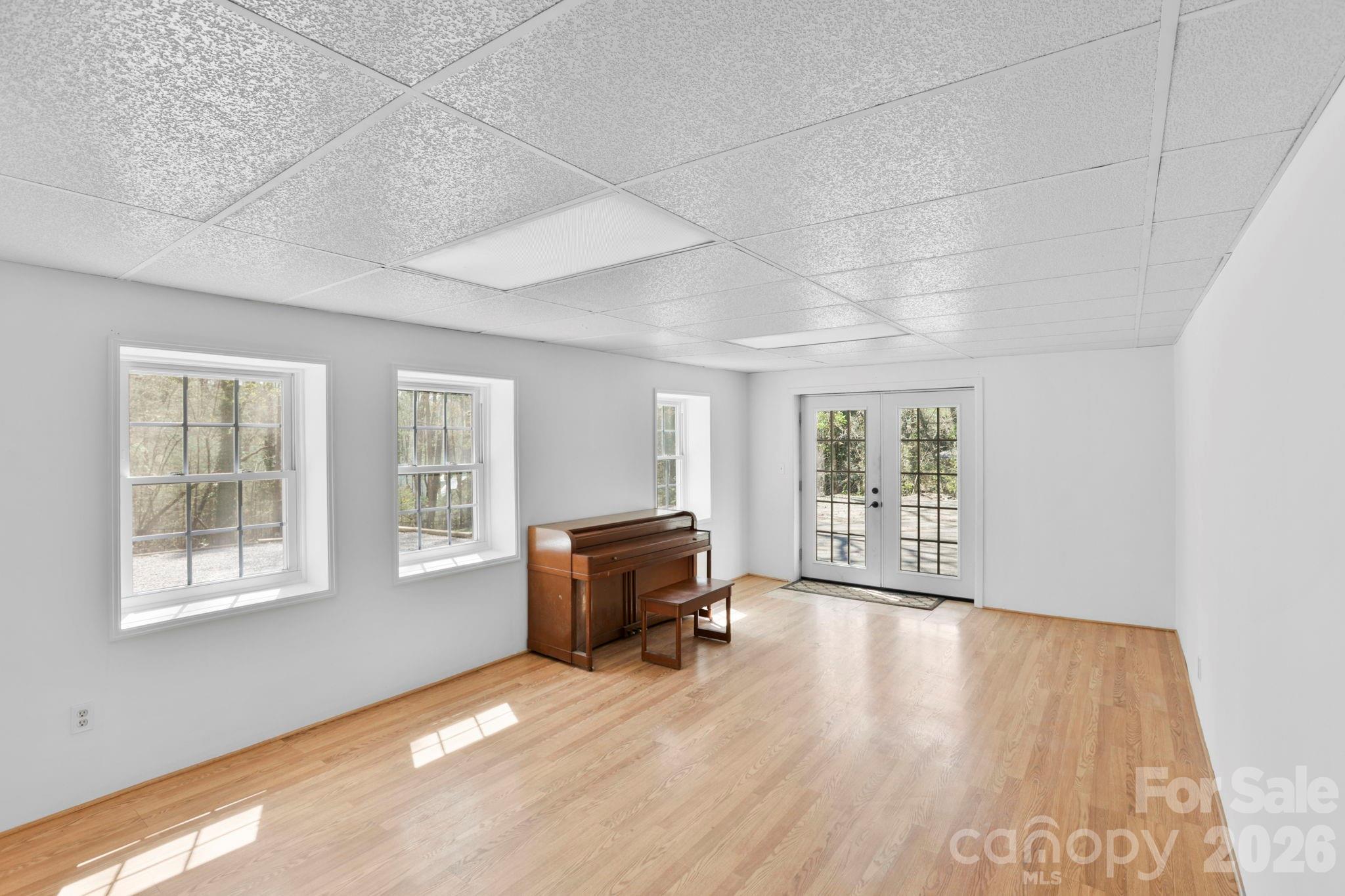 5 Country Road Hendersonville, NC 28791 - Photo 31 of 38