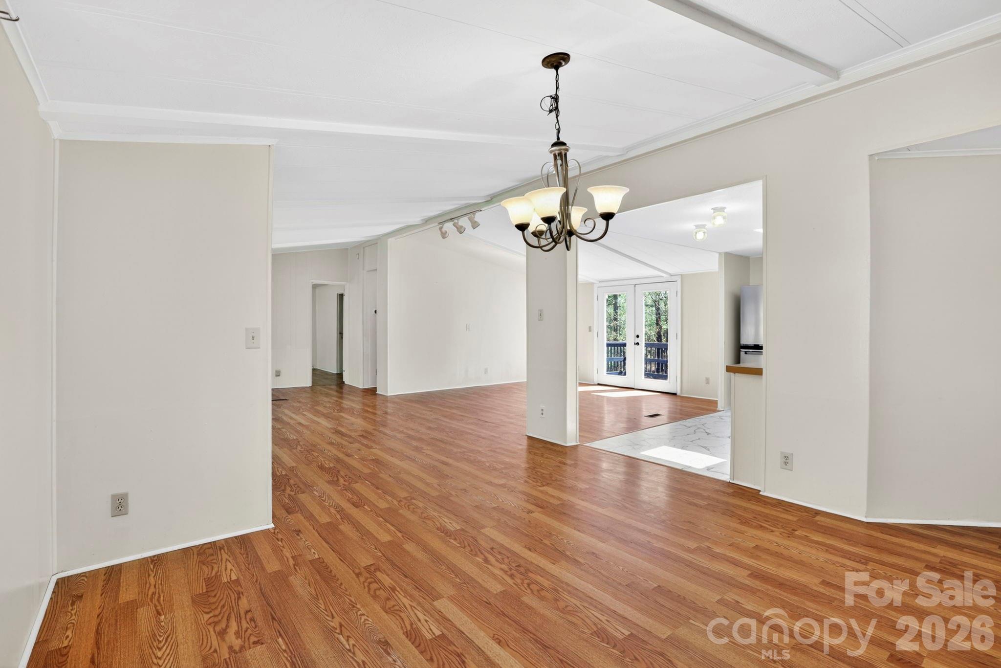 5 Country Road Hendersonville, NC 28791 - Photo 10 of 38