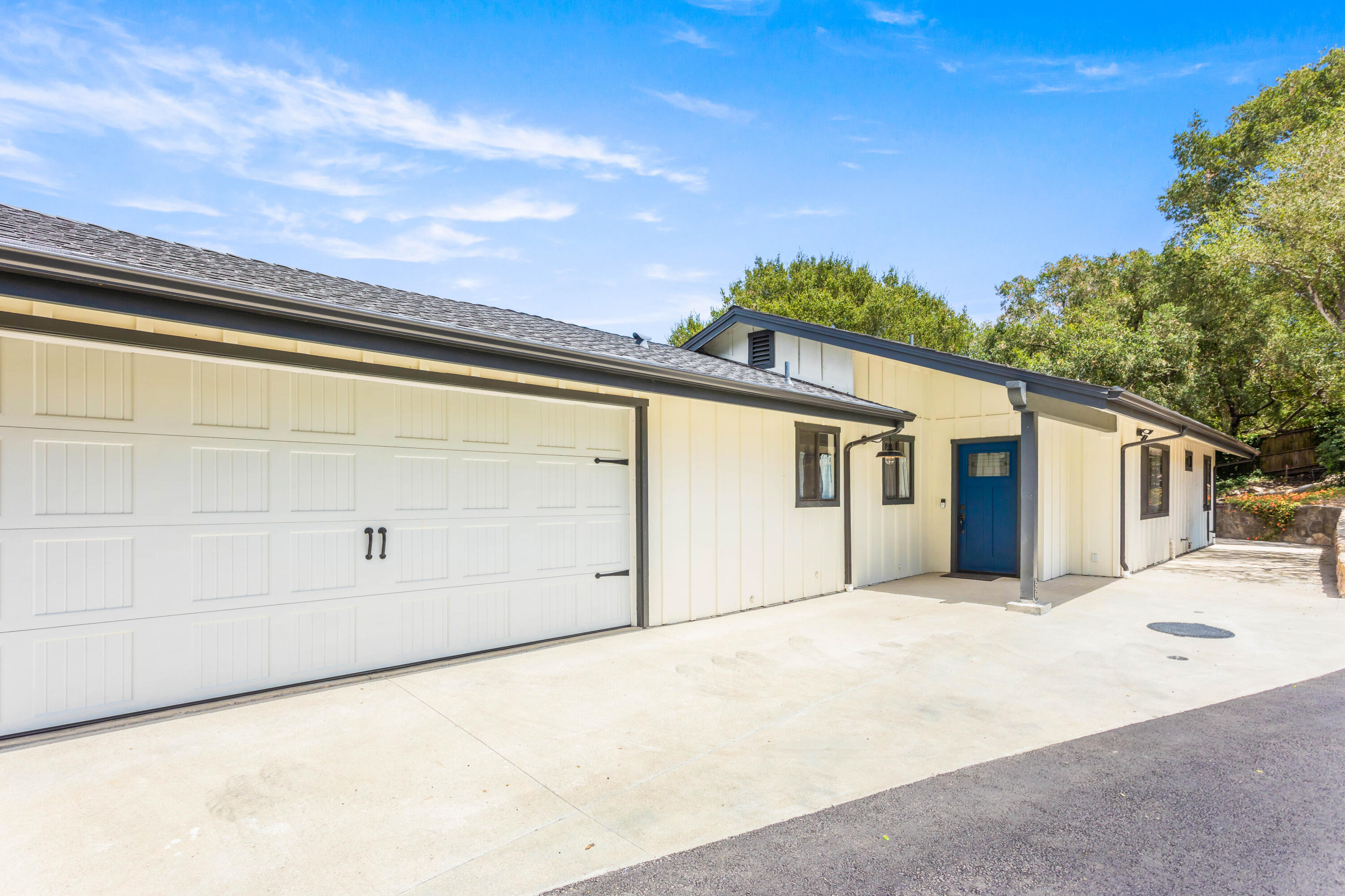 345 Sierra Vista Road Montecito, CA 93108 - Photo 2 of 27 5
