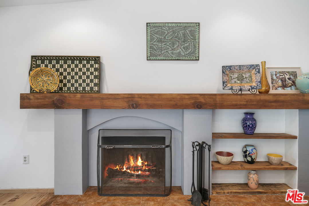 30611 Sicomoro Drive Malibu, CA 90265 - Photo 10 of 29