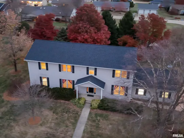 $325,000 | 1218 Joseph Street, Macomb, IL 61455