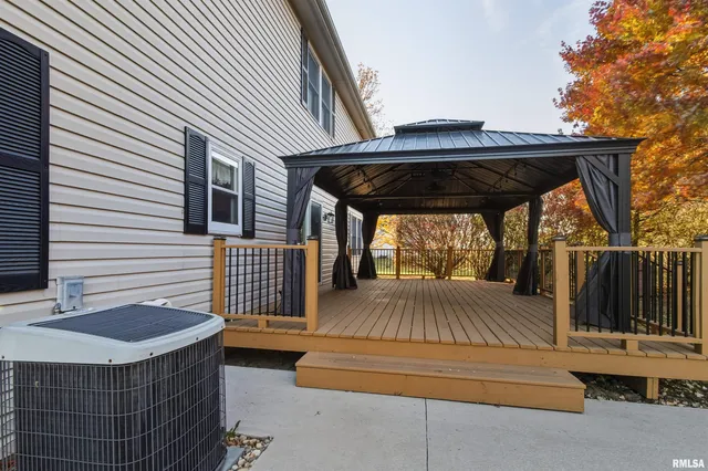 $325,000 | 1218 Joseph Street, Macomb, IL 61455